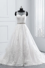 Simple Jewel Tulle Lace Wedding Dress A-Line Appliques Beadings Bridal Gowns with Sash Online