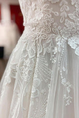 Simple Tulle Lace V Neck Appliques A-Line Wedding Dresses Long