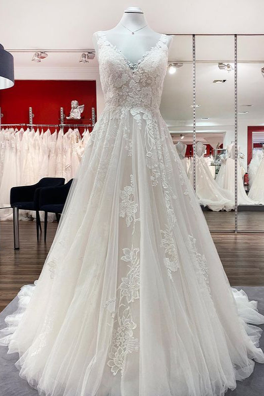 Simple Tulle Lace V Neck Appliques A-Line Wedding Dresses Long