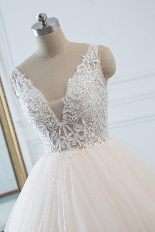 Simple V-Neck White Tulle Wedding Dress Sleeveless Lace Top Bridal Gowns with Beadings On Sale