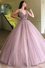 Sleeveless Ball Gown Prom Dress Tulle Evening Gowns With Appliques