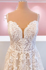 Spaghetti-Straps Lace Appliques Wedding Dress Sleeveless