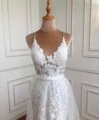 Spaghetti-Straps Long Lace Wedding Dress On Sale