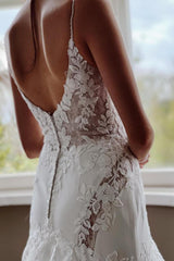 Spaghetti-Straps Open Back Wedding Dress With Appliques Sleeveless