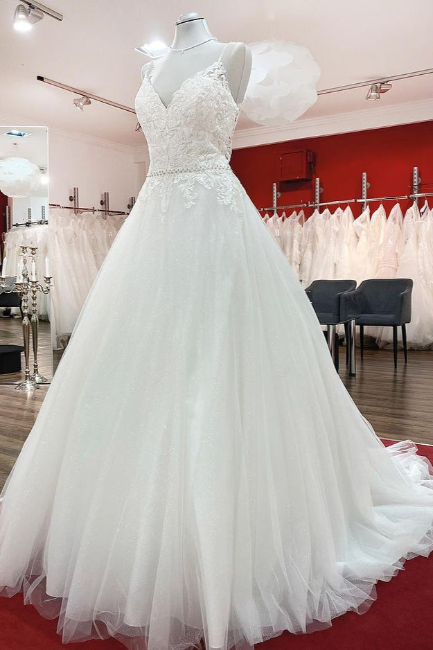 Spaghetti Straps Tulle V Neck Ruffles Backless Wedding Dresses