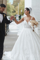 Spaghetti-Straps V-Neck Wedding Dress Lace Ball Gown