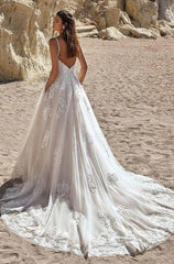 Spaghetti-Straps Wedding Dress Sleeveless V-Neck With Appliques