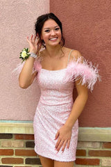 Sparkly Bodycon Scoop Neck Light Pink Sequined Short Homecoming Dress with Feather Trim