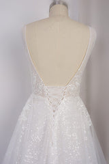 Sparkly Sequined V-Neck Wedding Dress Tulle Sleeveless Beadings Bridal Gowns On Sale