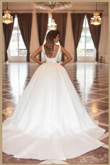 Square Straps Sleeveless Ball Gown Wedding Dress Online