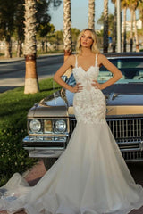 Straps Sleeveless Mermaid Wedding Dress Long With Lace Appliques