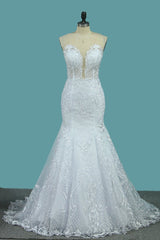 stylish Jewel Sleeveless White Tulle Wedding Dress Mermaid Appliques Bridal Gowns with Wraps Online