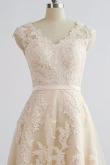 Stylish Straps Sleeveless Champagne Wedding Dresses A-line Lace Bridal Gowns Online