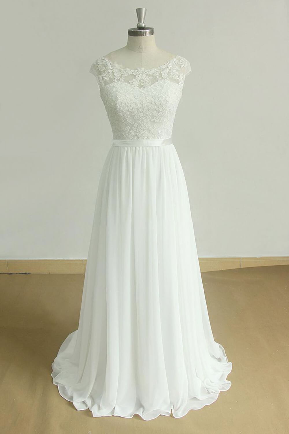 Stylish White Chiffon Lace Wedding Dresses Jewel Sleeveless Bridal Gowns On Sale