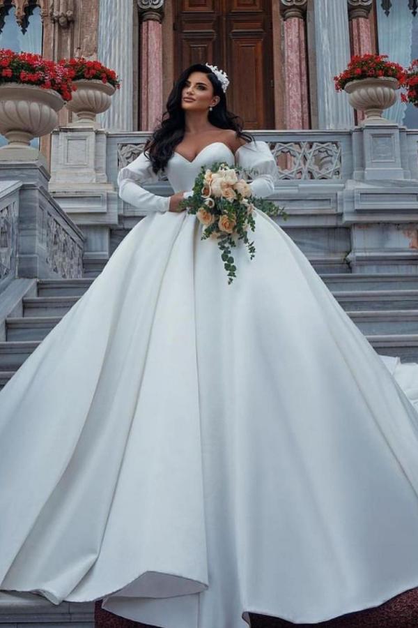 Sweetheart Ball Gown Satin Wedding Dress With Detachable Sleeves