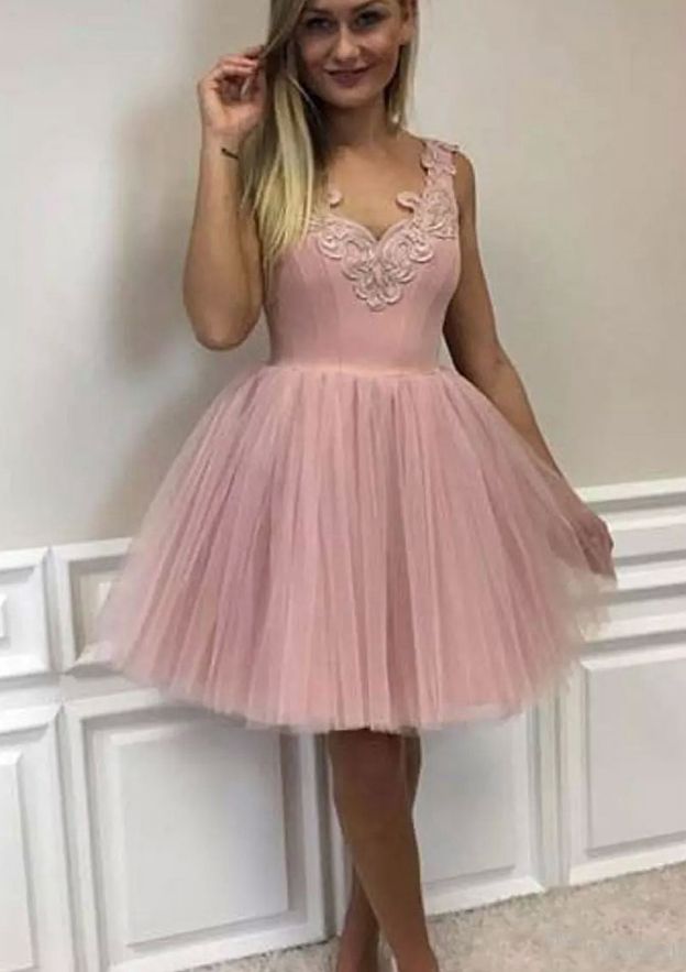 Tulle Homecoming Dress Ball Gown Sweetheart Short/Mini with Appliqued Detail