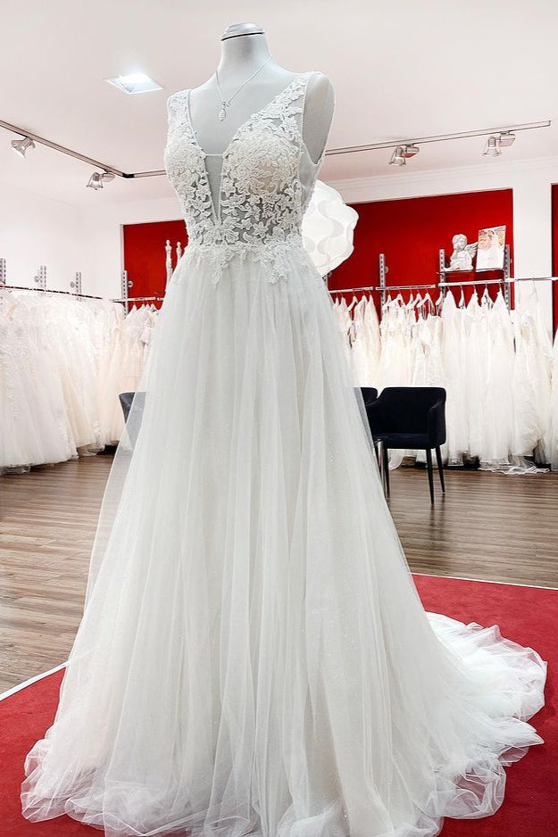 Tulle Lace V Neck White Ruffles Wedding Dresses With Lace