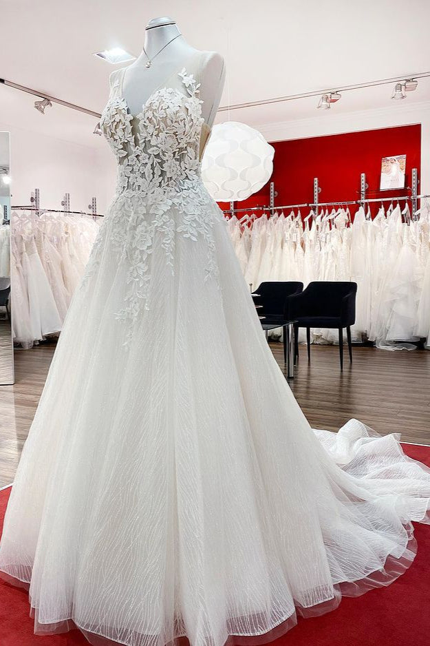 Tulle Sleevless Ruffles Jewel  A-Line Wedding Dresses With Lace Appliques