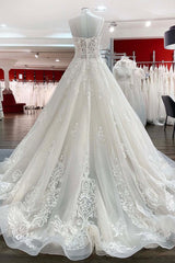 Tulle Spaghetti Straps V Neck Lace Ruffles Ivory Wedding Dresses