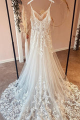 V-Neck Lace Wedding Dress Spaghetti-Straps Tulle Appliques