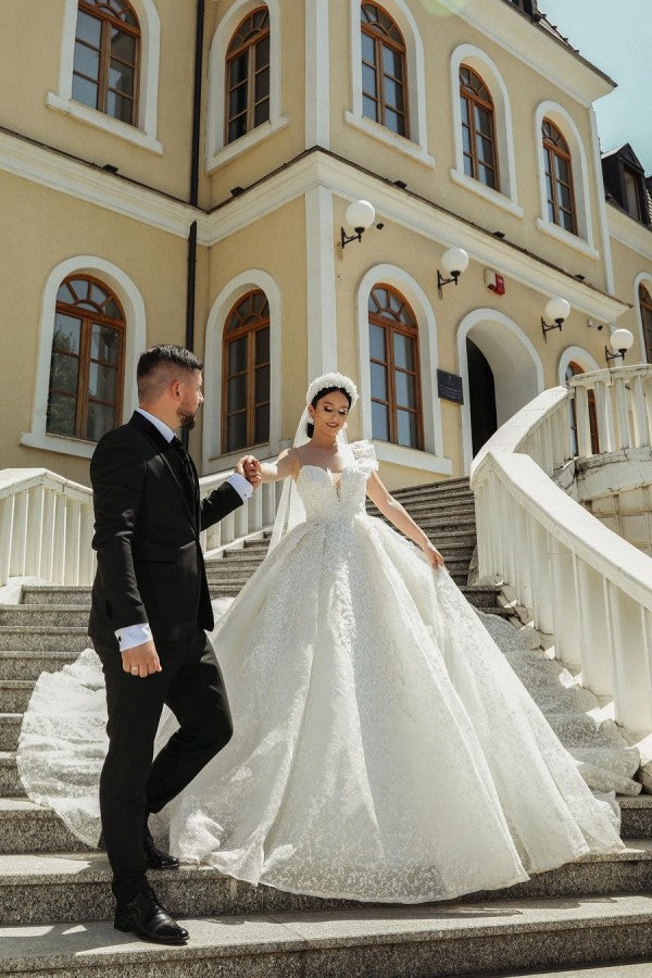 V-Neck Sleeveless Prince Wedding Dress Ball Gown With Lace