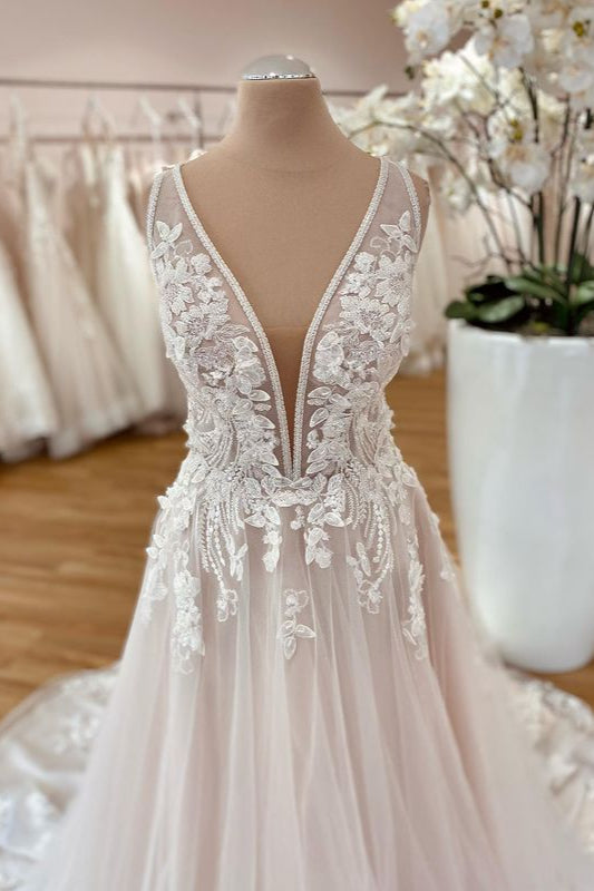 V-Neck Sleeveless Tulle Wedding Dress Long With Appliques