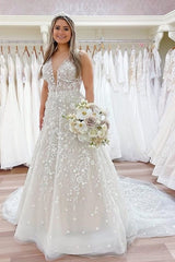 V-Neck Sleeveless Wedding Dress Long With Appliques Online