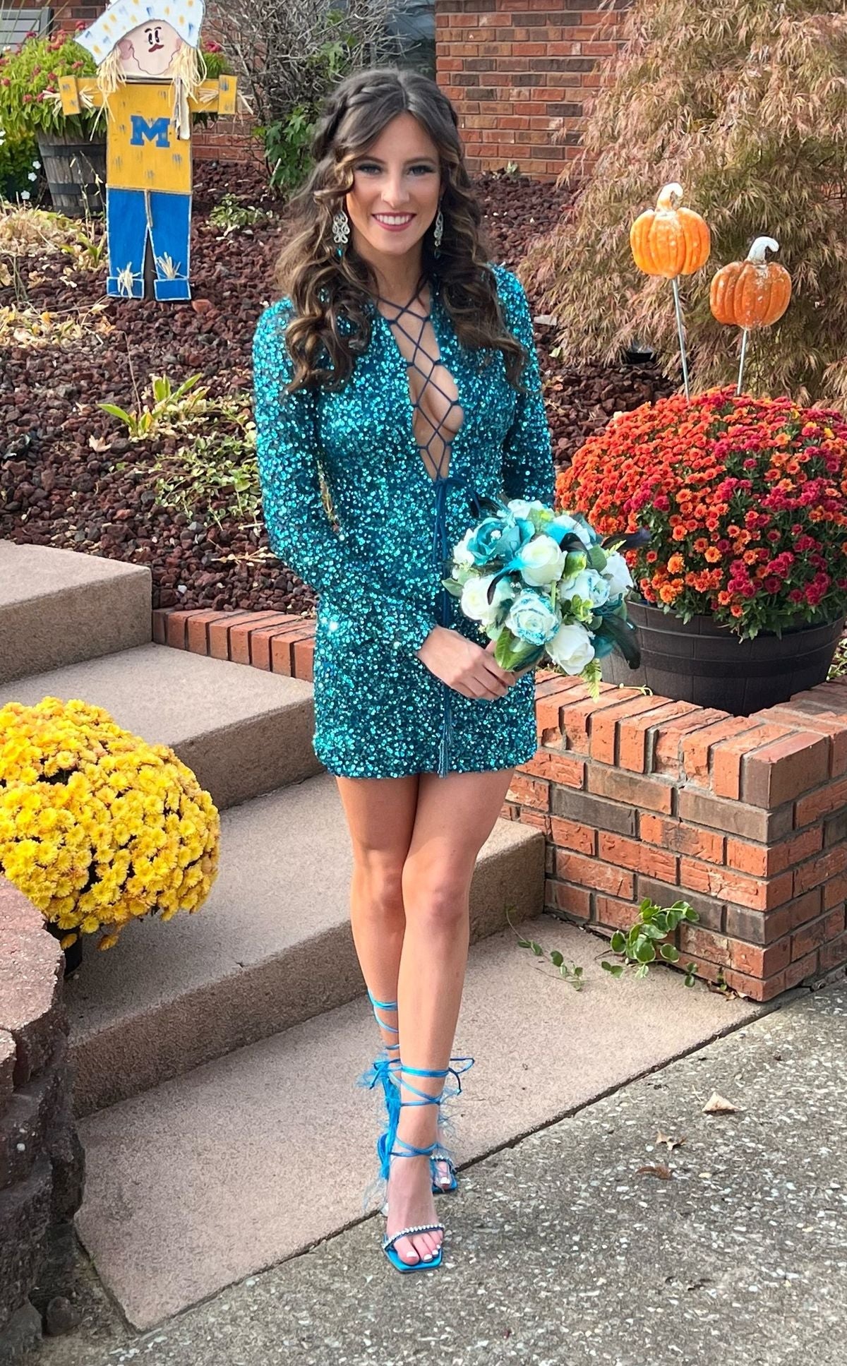 Prunella Bodycon Long-Sleeve Sequined Homecoming Dress