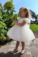 Fabulous V-Neck Sleeveless Sequined Flower Girls White Dresses