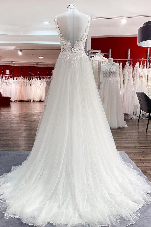 Women Tulle V Neck Sleeveless Ruffles Wedding Dresses With Lace