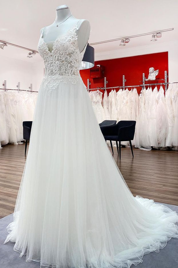 Women Tulle V Neck Sleeveless Ruffles Wedding Dresses With Lace